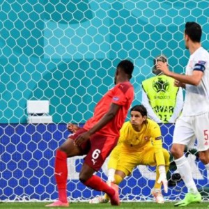 欧洲杯官网入口-默特萨克：西班牙取胜却尽显疲态 瑞士队虽败犹荣